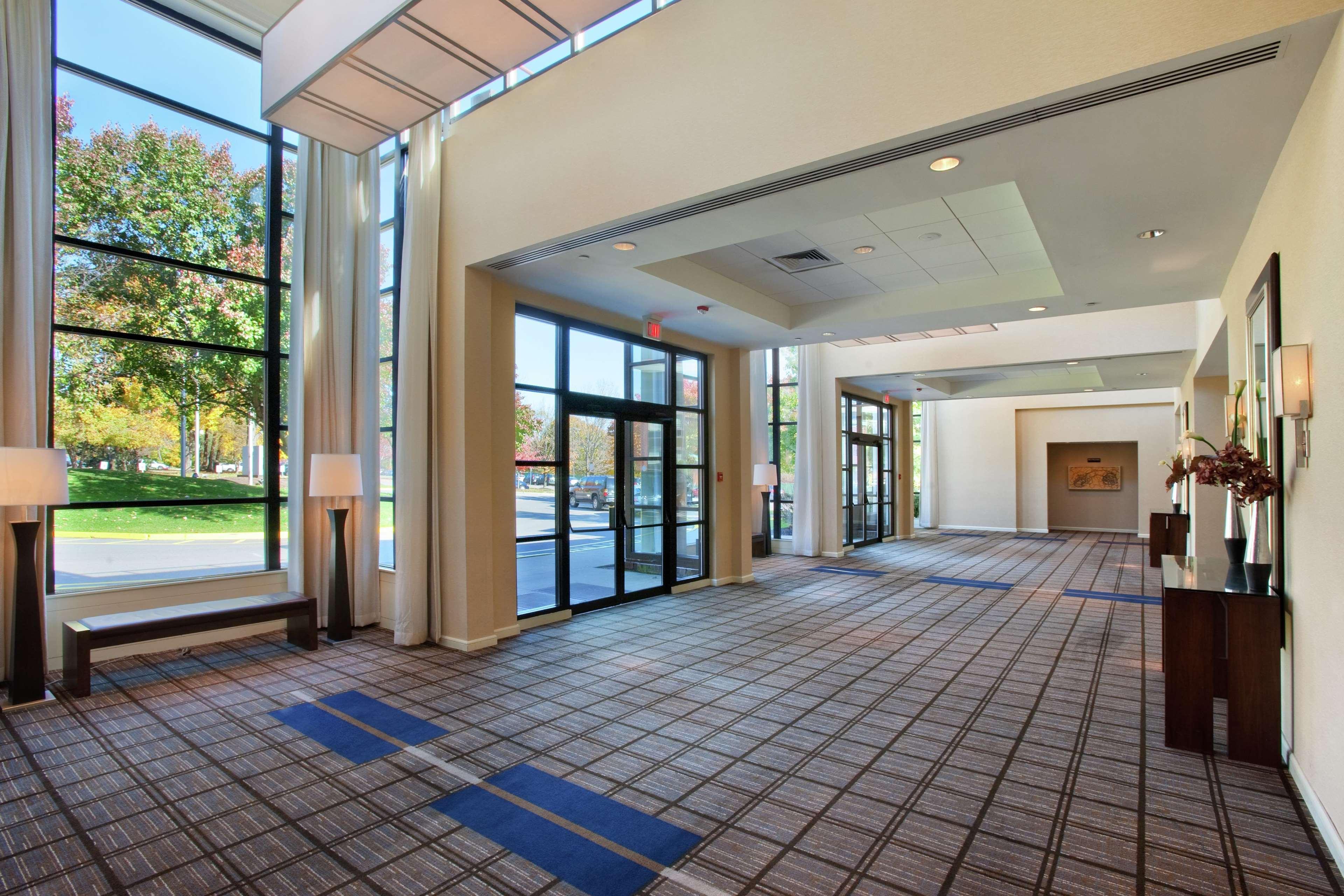 Готель The Saratoga Hilton Саратога-Спрінгс Екстер'єр фото