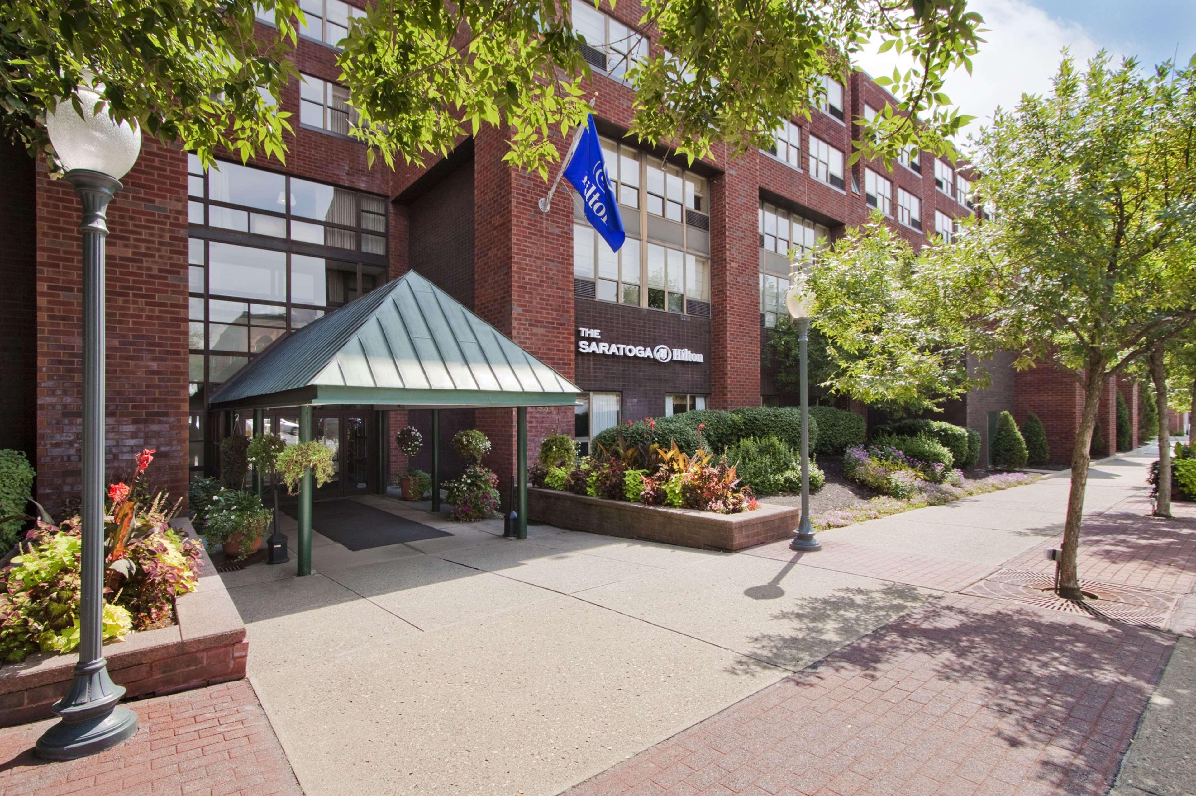 Готель The Saratoga Hilton Саратога-Спрінгс Екстер'єр фото