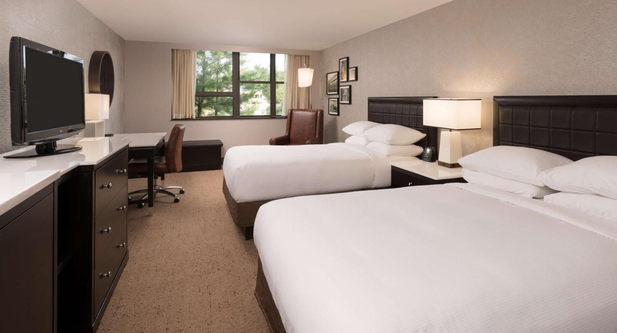 Готель The Saratoga Hilton Саратога-Спрінгс Екстер'єр фото
