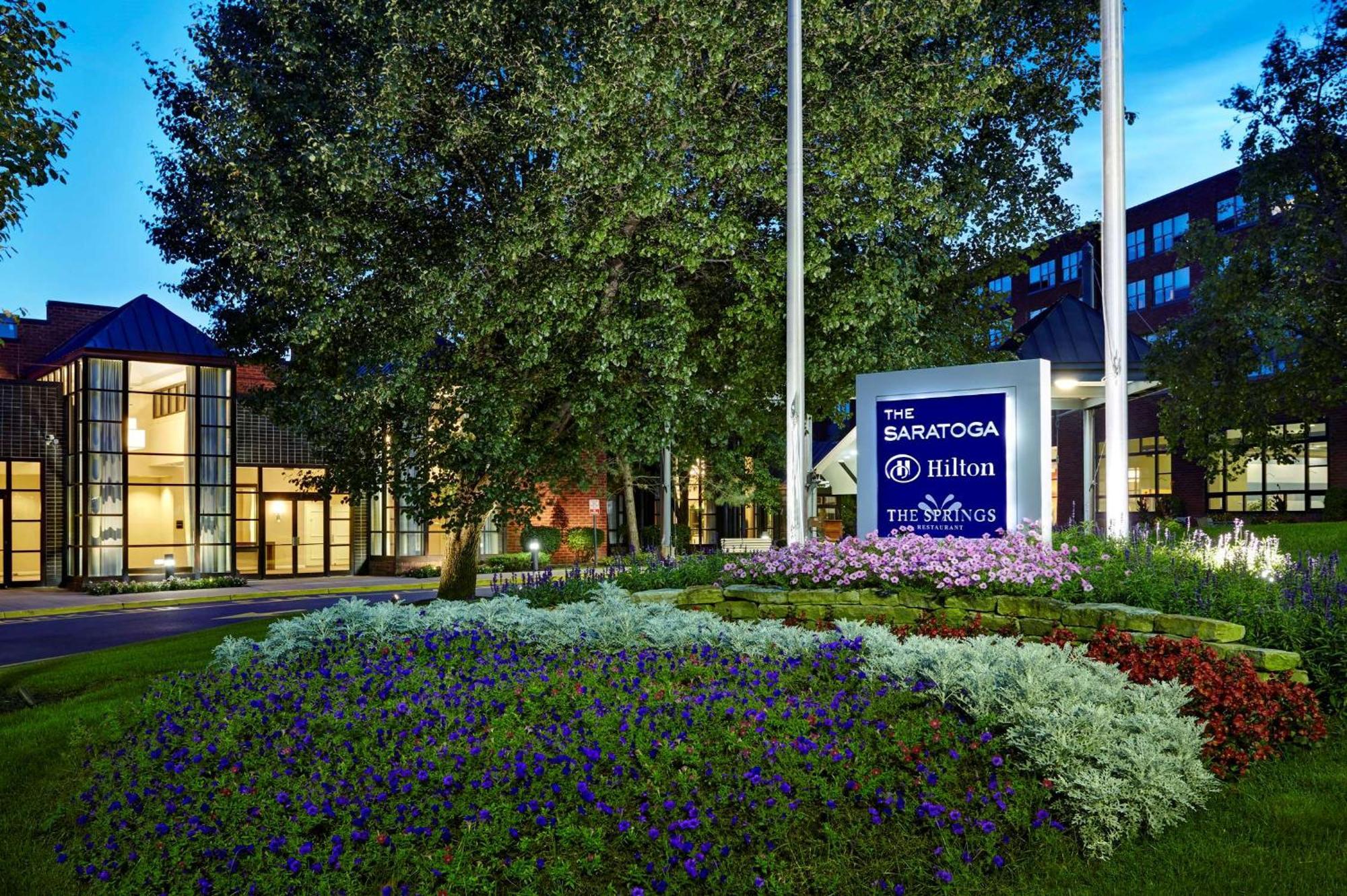 Готель The Saratoga Hilton Саратога-Спрінгс Екстер'єр фото