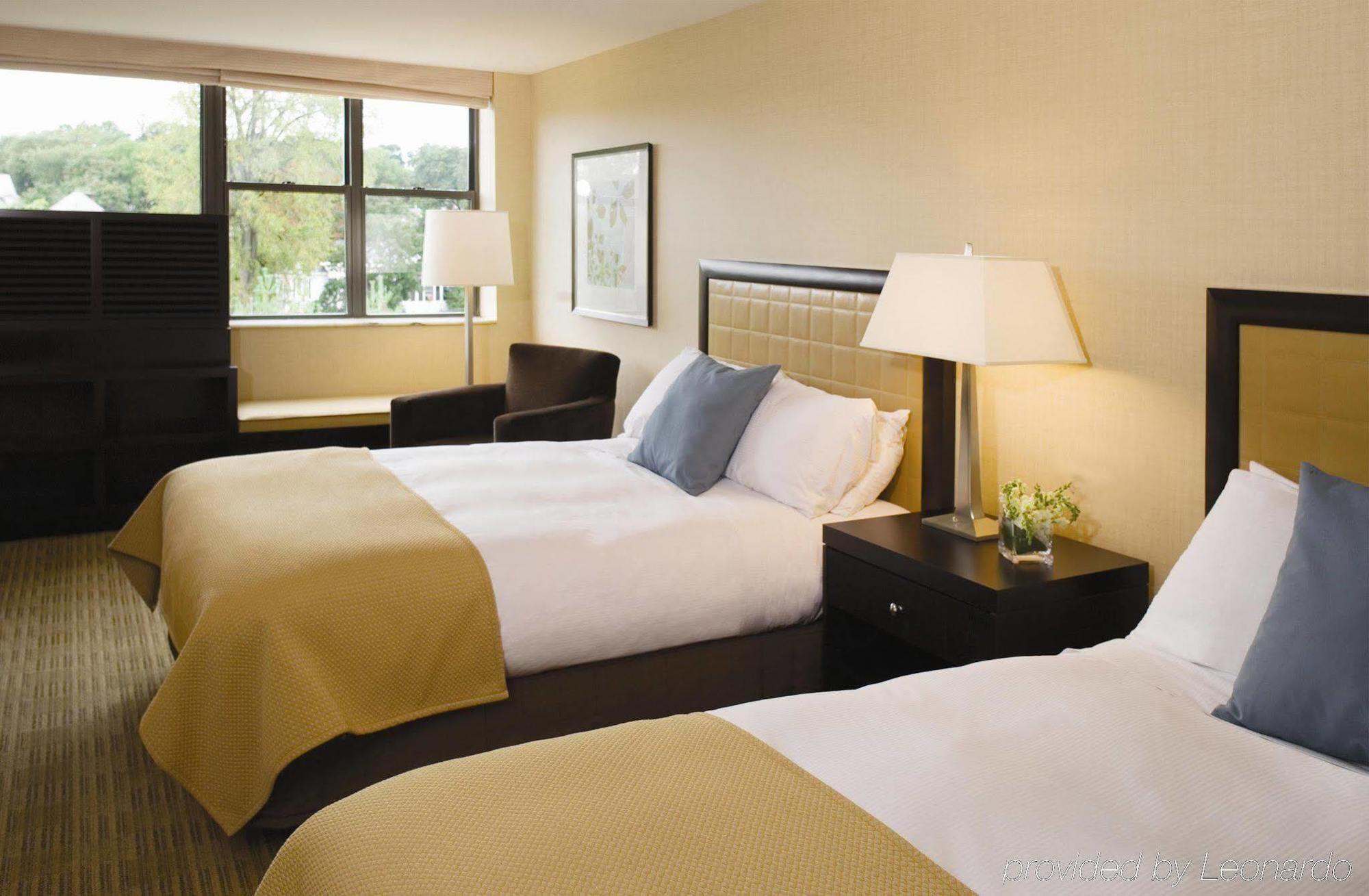 Готель The Saratoga Hilton Саратога-Спрінгс Номер фото